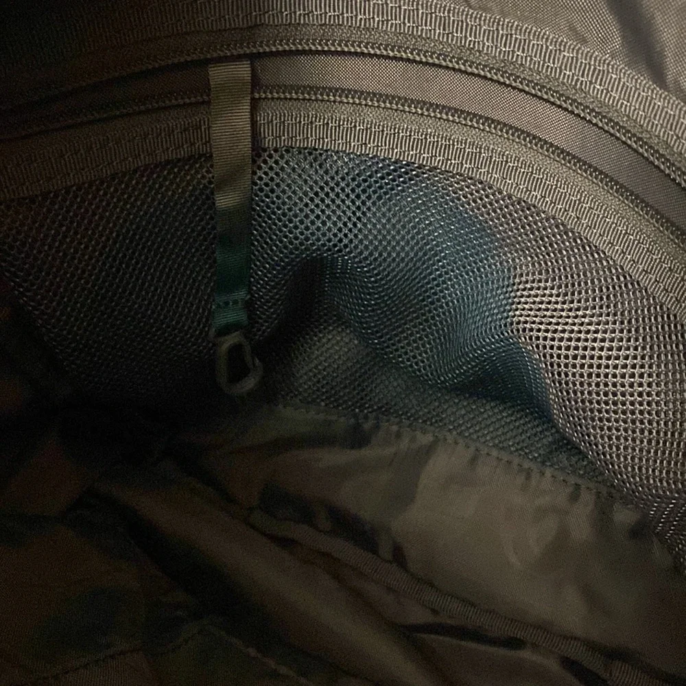 Burton Messenger Bag